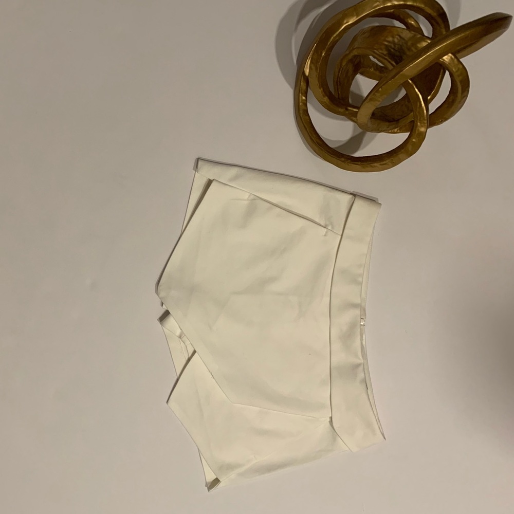Zara Off White Skort